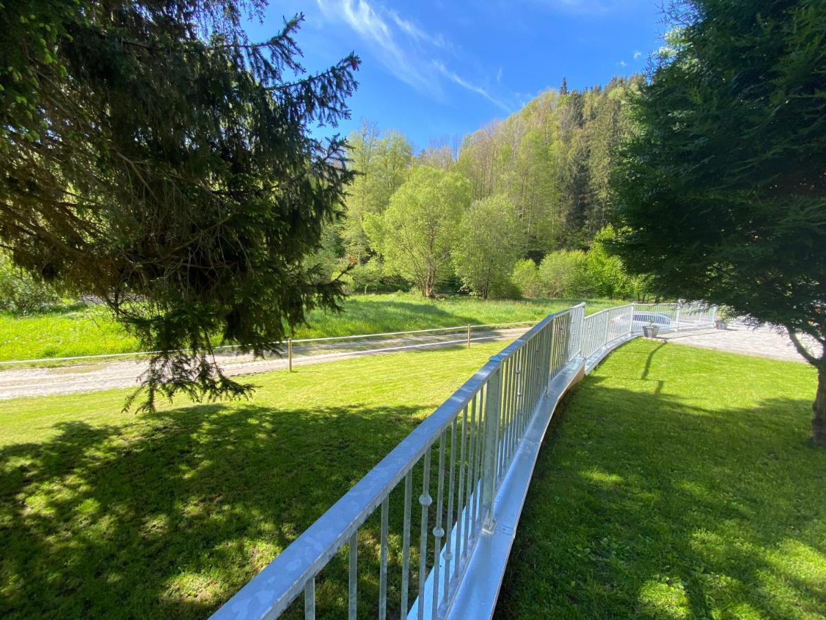 Apartmány Rosenberg - Lipno Rožmberk nad Vltavou Exterior foto