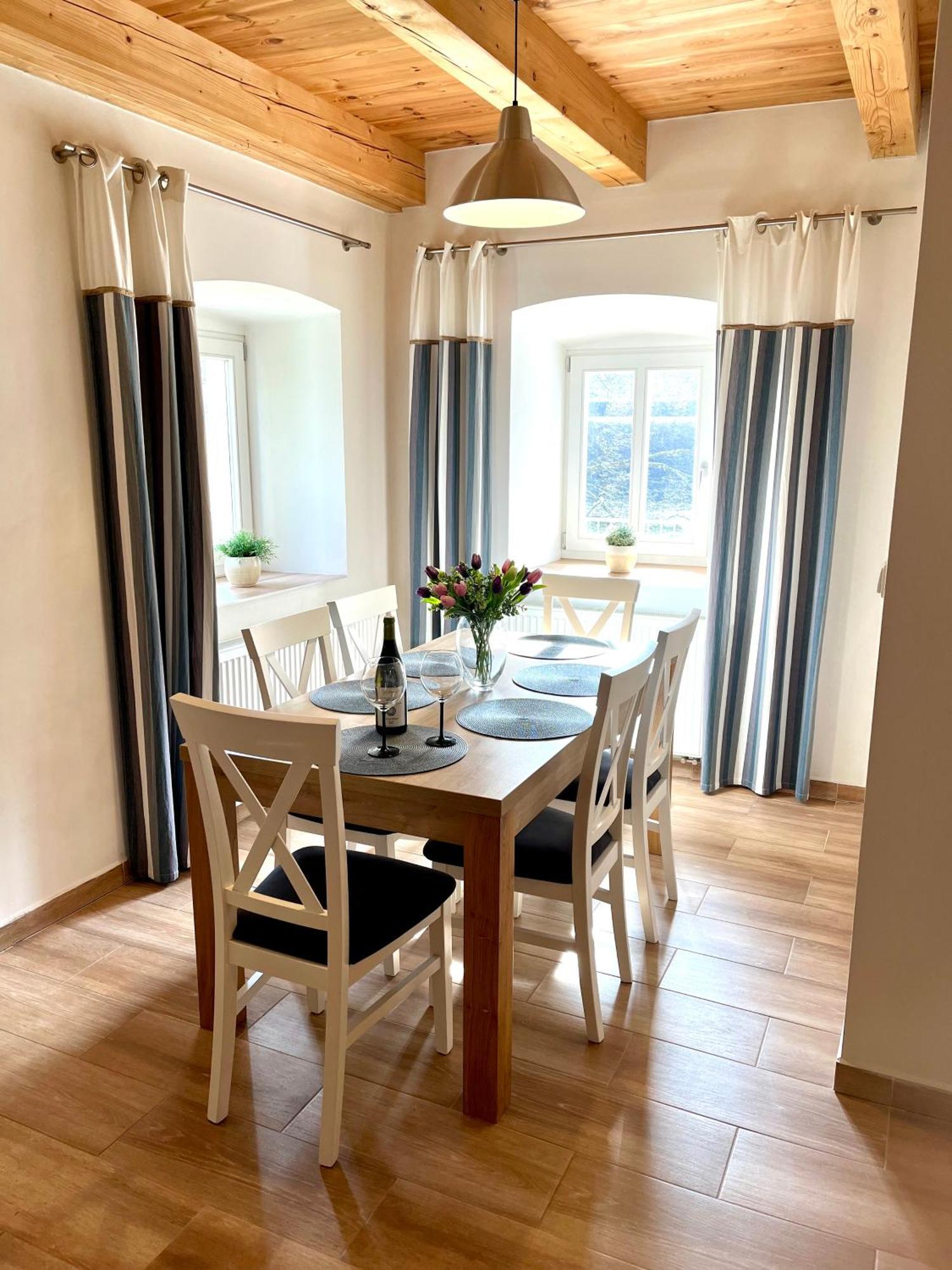 Apartmány Rosenberg - Lipno Rožmberk nad Vltavou Exterior foto